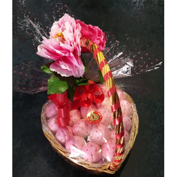 Heart Shaped Hamper
